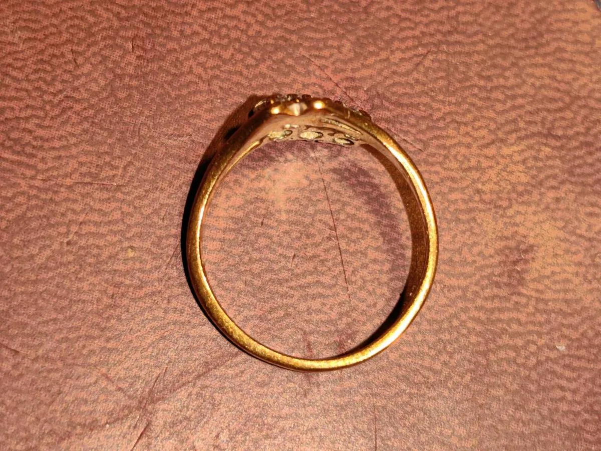 RARE PINK SAPPHIRE, 9CT Gold Vintage Dress Ring ! - Image 4