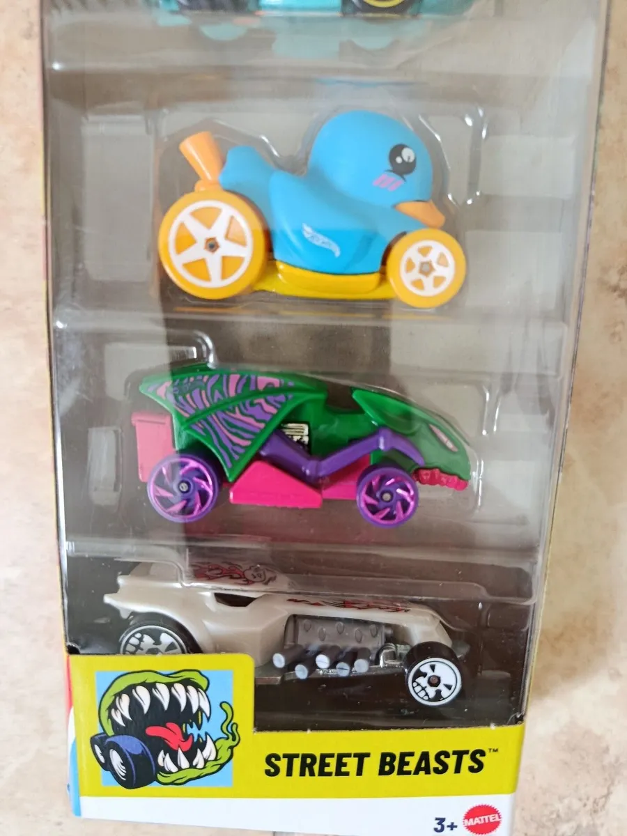 Hot Wheels 2025 Street Beasts die-cast 1:64 5-Pack - Image 2