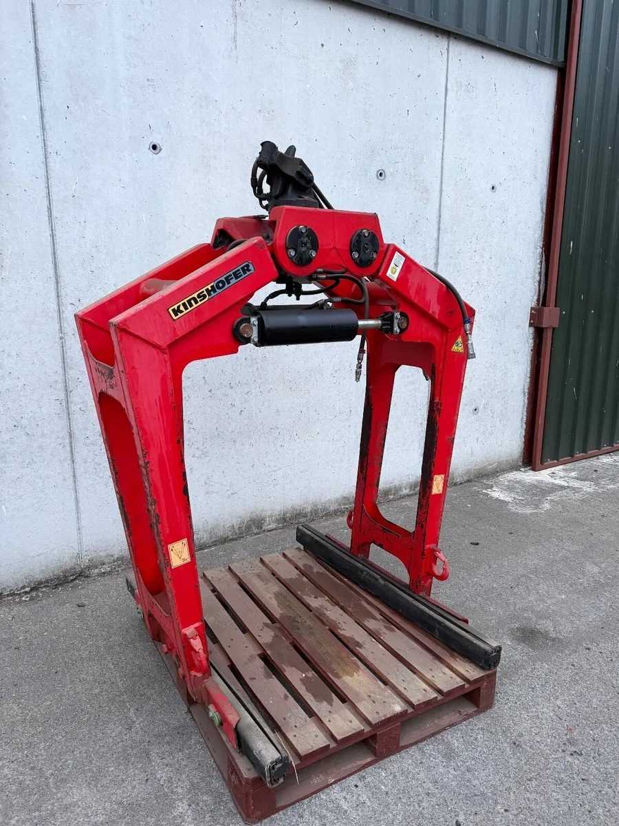 BLOCK GRAB - Image 1