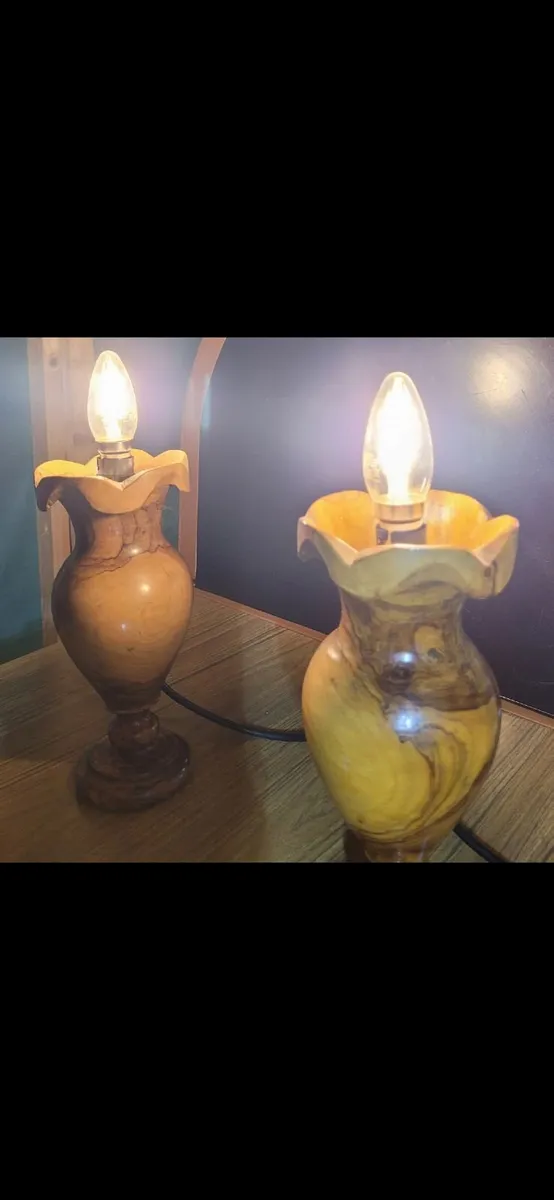 Handcarved lamps - Image 1