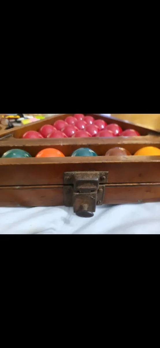 Antique snooker items - Image 4