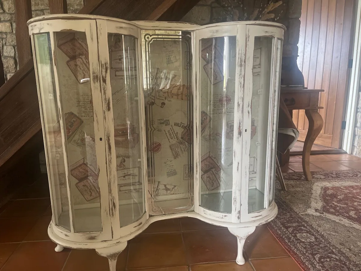 China cabinet