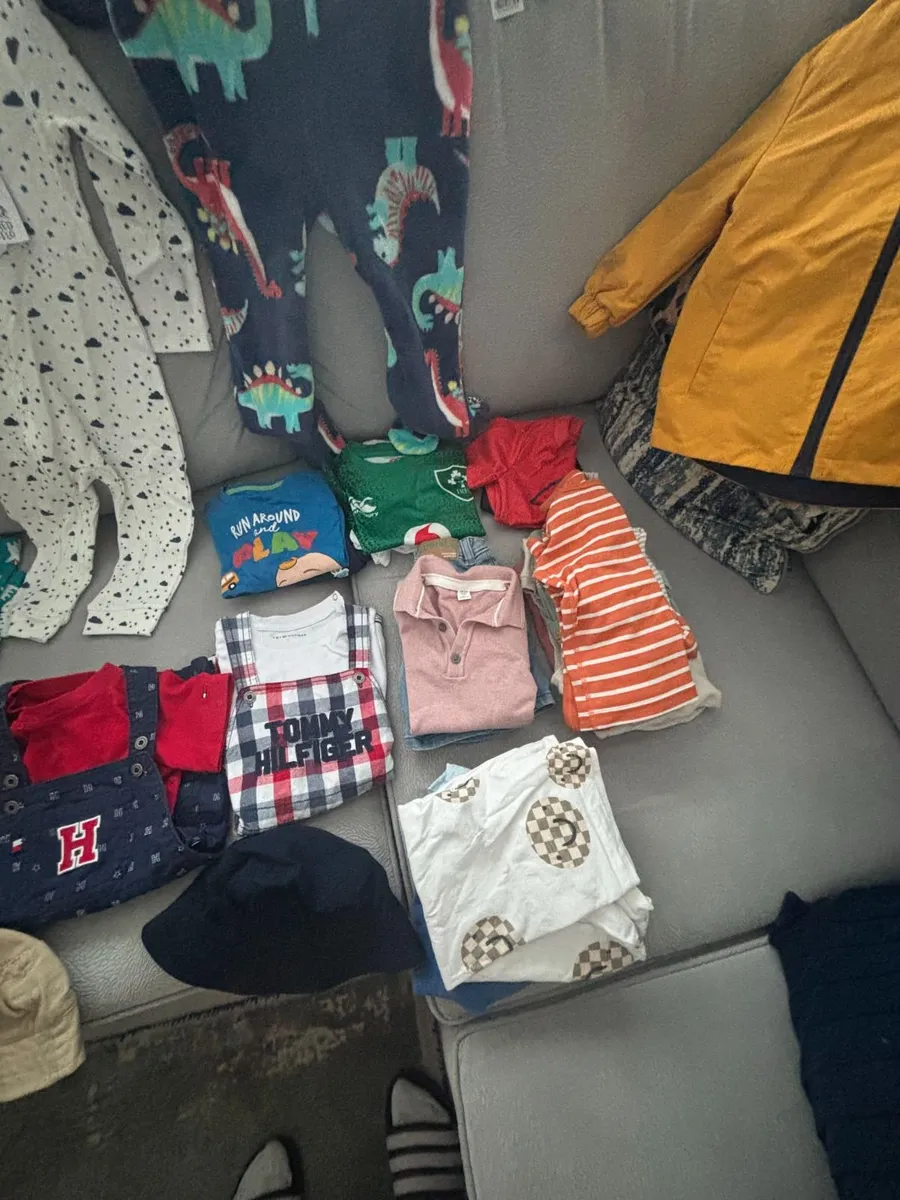 Boys 18-24 month clothes - Image 2