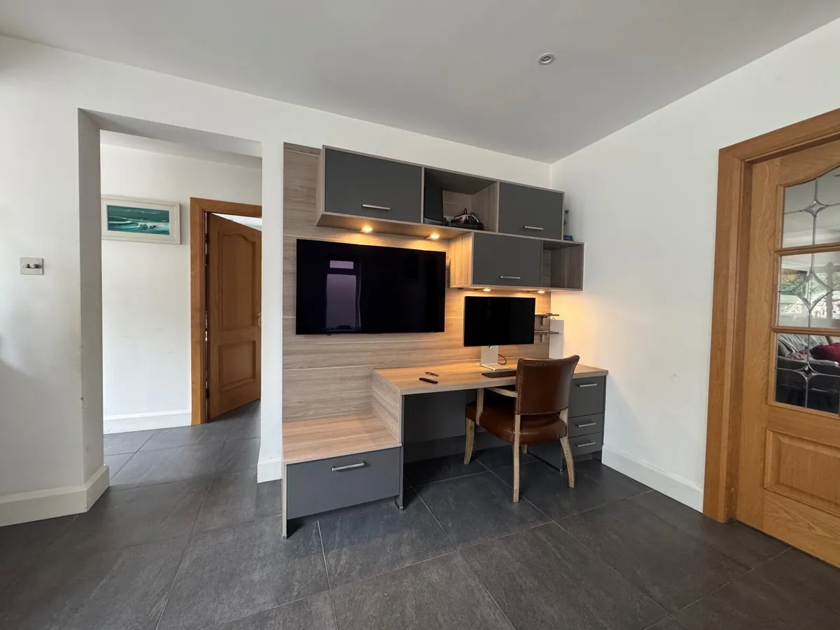 Fitted Office Unit with TV Mount + Chair - Image 1