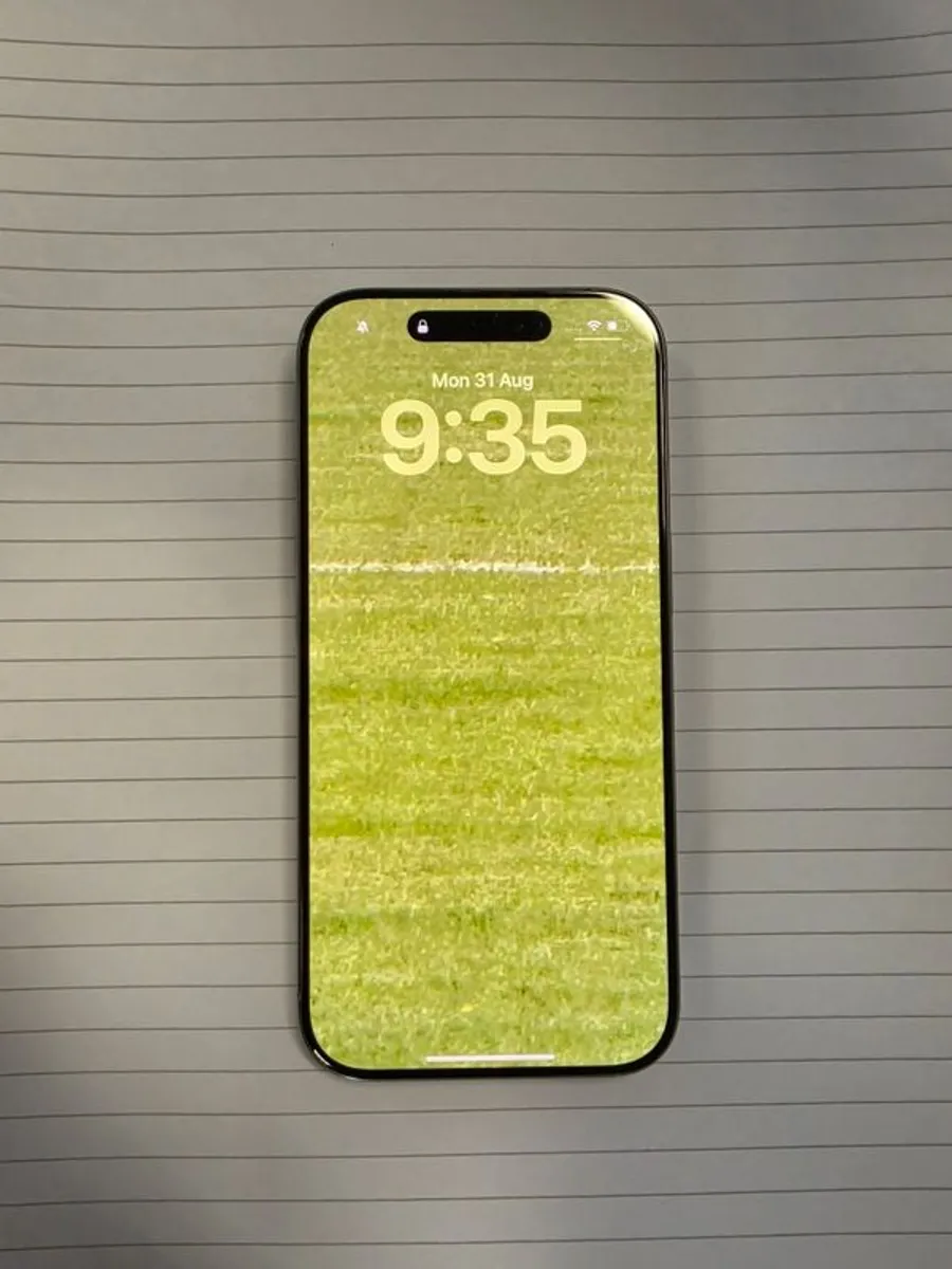 iphone 16 pro - Image 2
