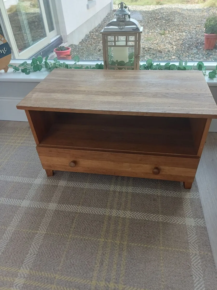 TV stand - Image 3