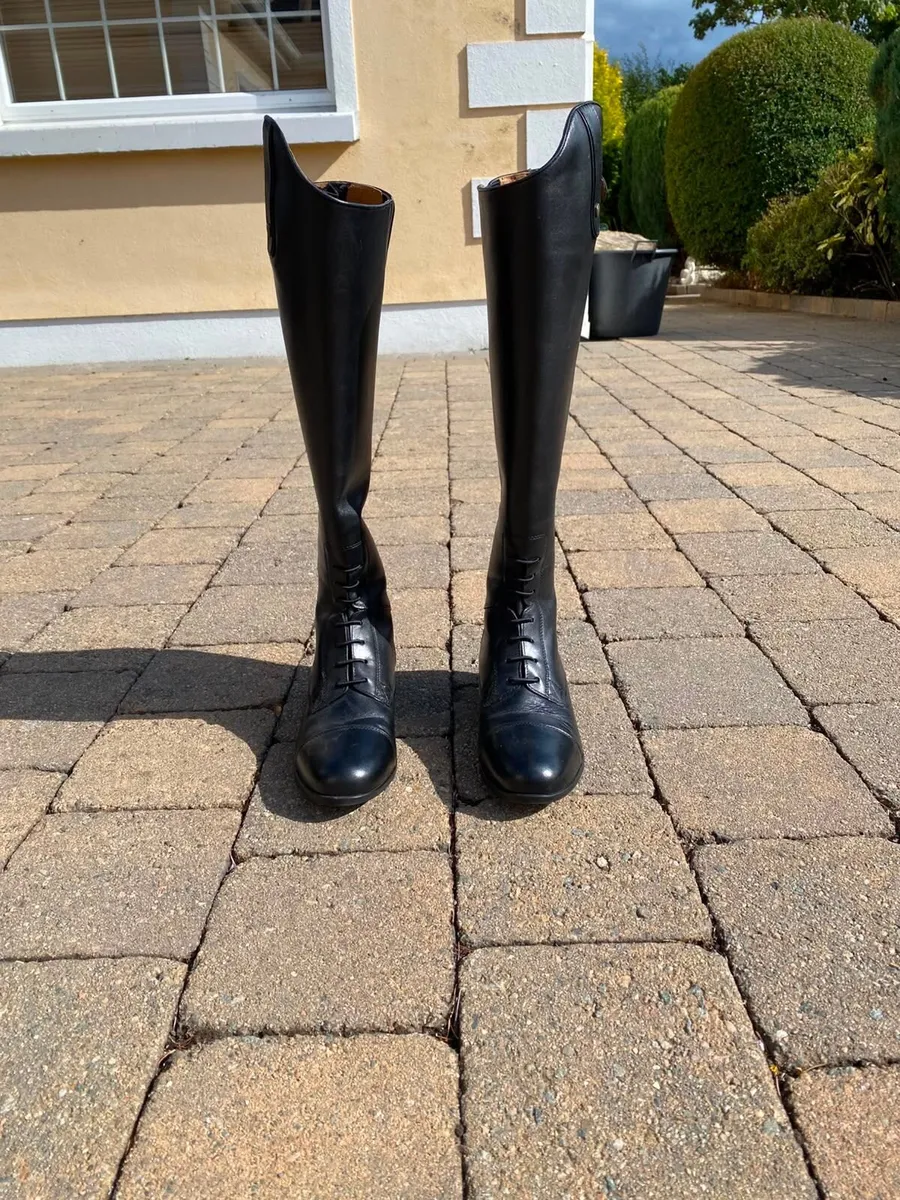 Ariat Tall Leather Riding Boots UK 5 - Image 1