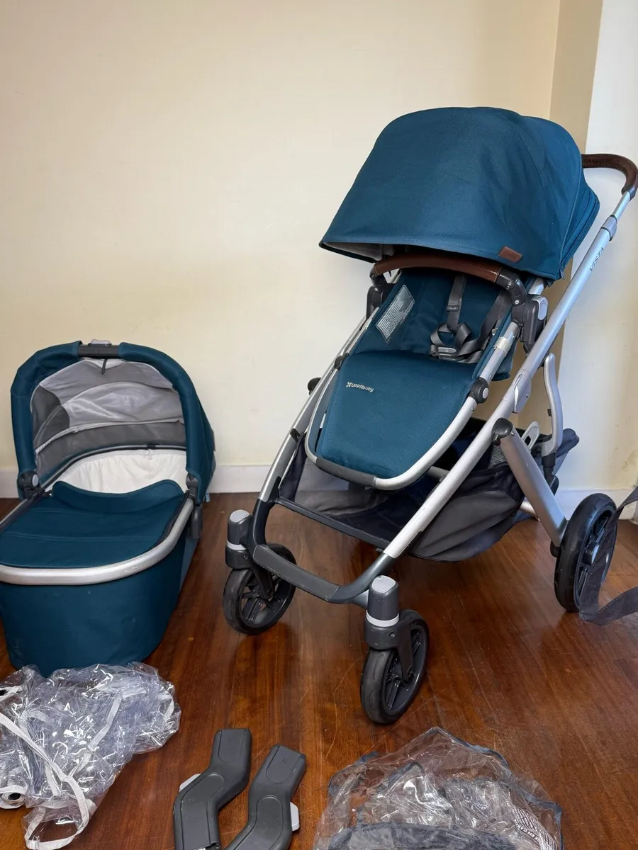Uppababy Vista V2 travel system pram buggy - Image 4