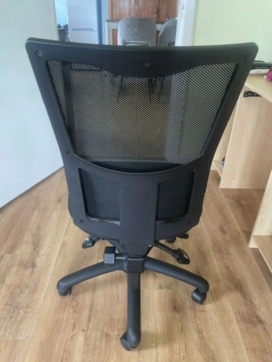 Office Chair - Image 2
