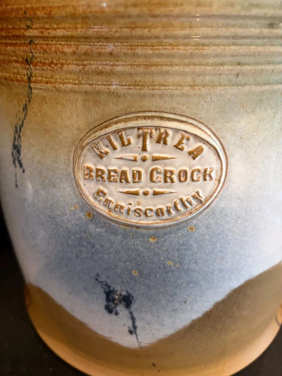 Kiltrea Bread Crock - Image 2