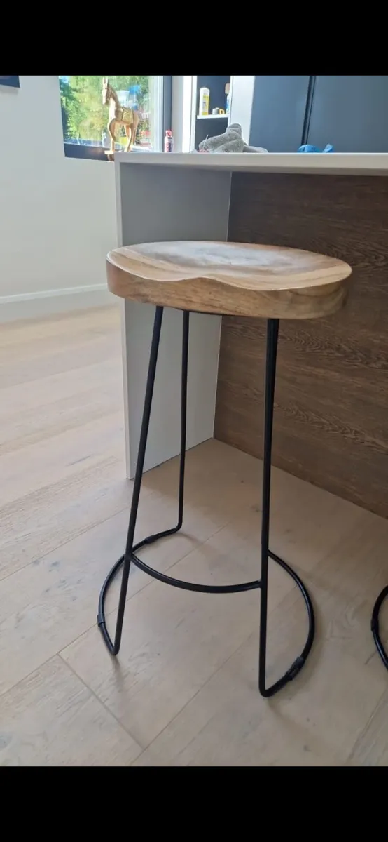 Bar stools - Image 1