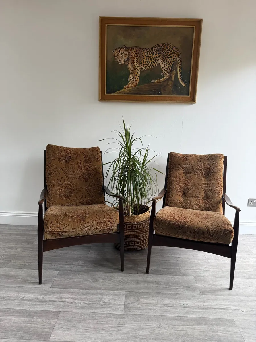 Vintage Armchair - Image 4
