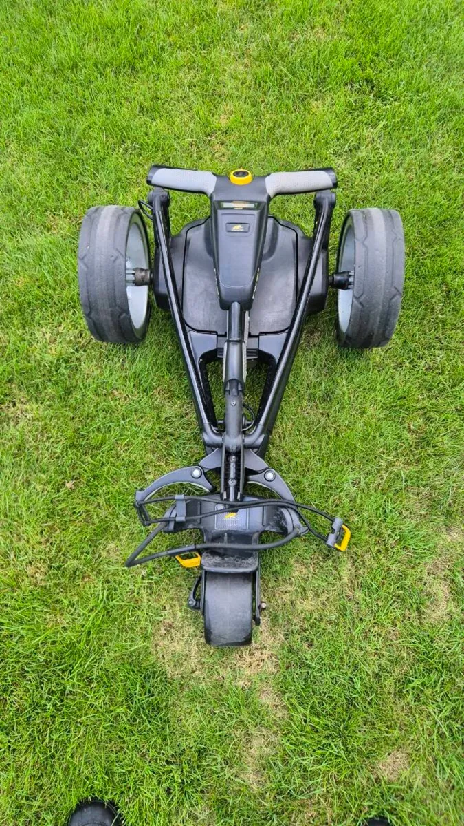 Golf Trolley Powakaddy FW3s - Image 3
