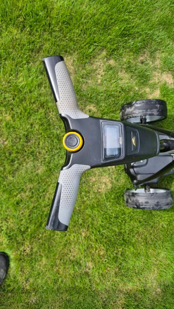 Golf Trolley Powakaddy FW3s - Image 4