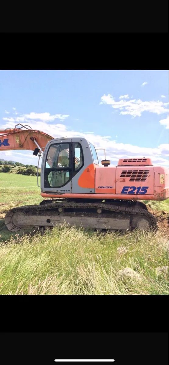 Kobelco E215 - Image 1
