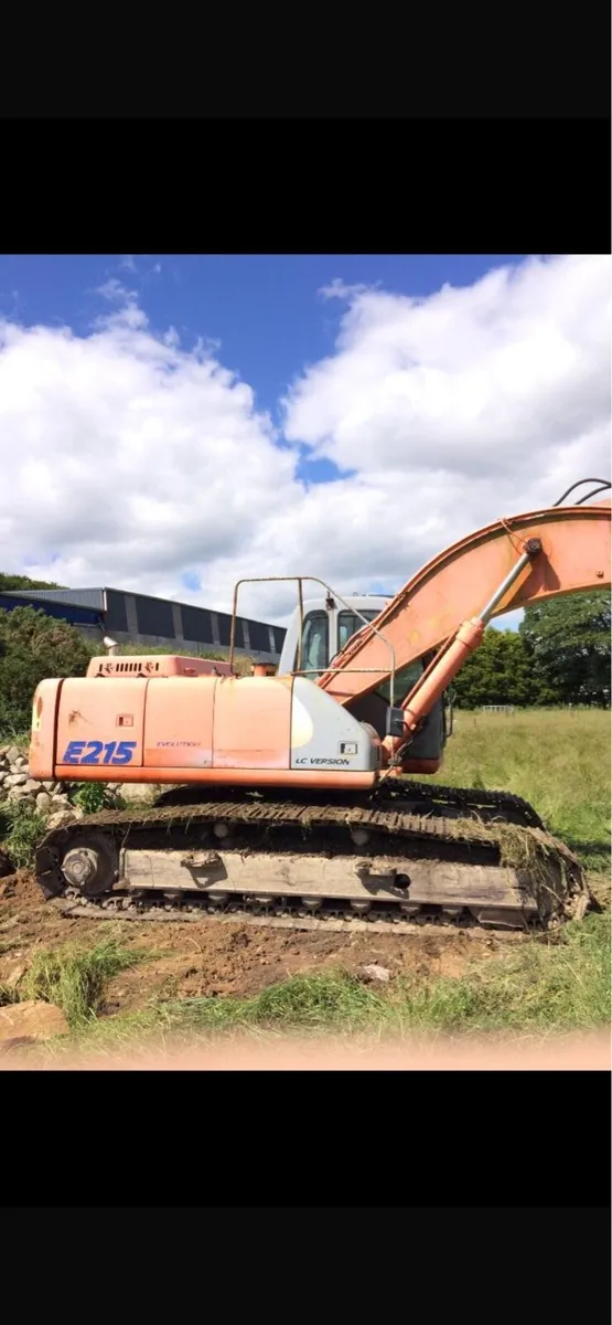 Kobelco E215 - Image 3