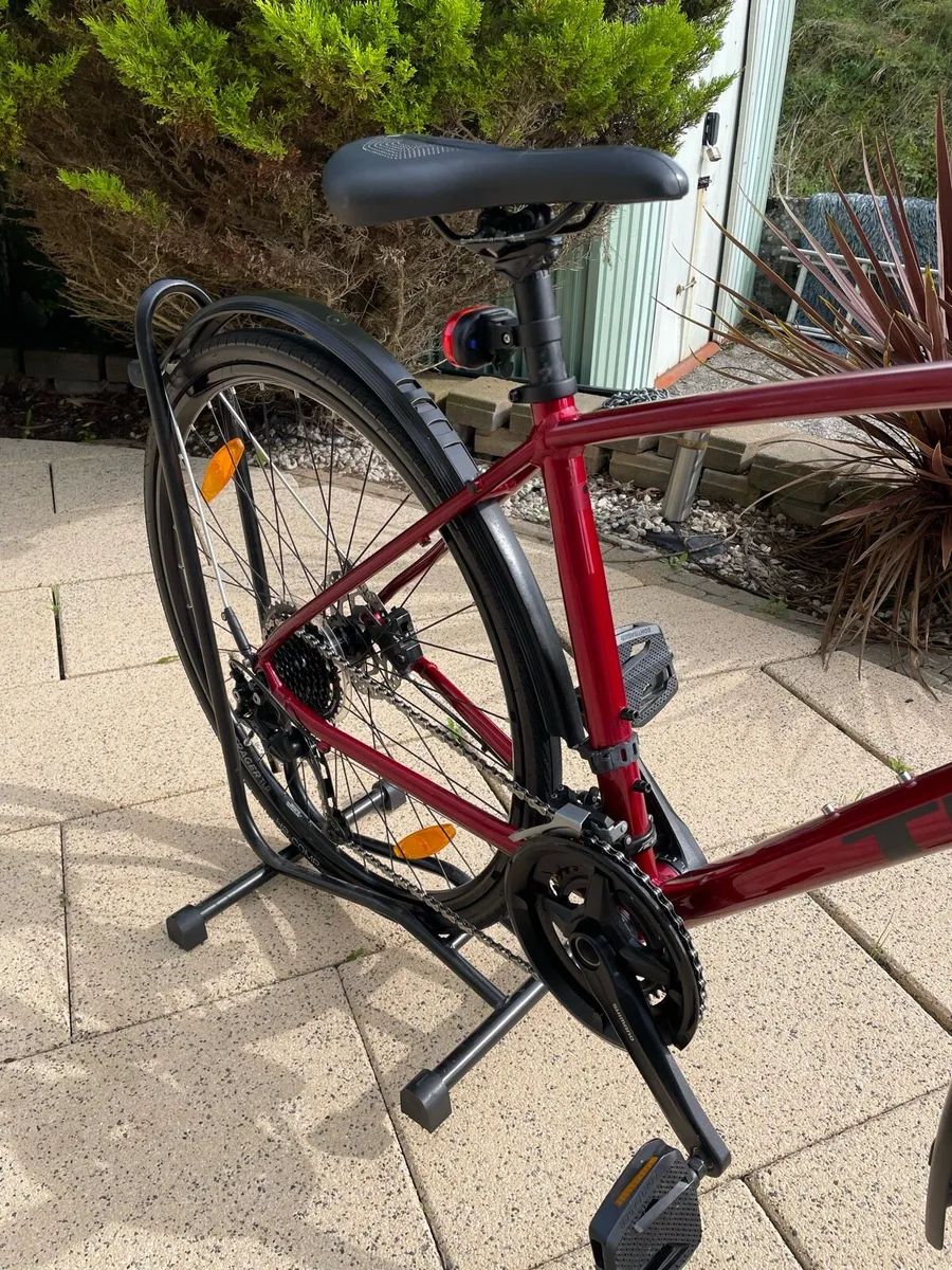 Trek FX3 hybrid bike - Image 3