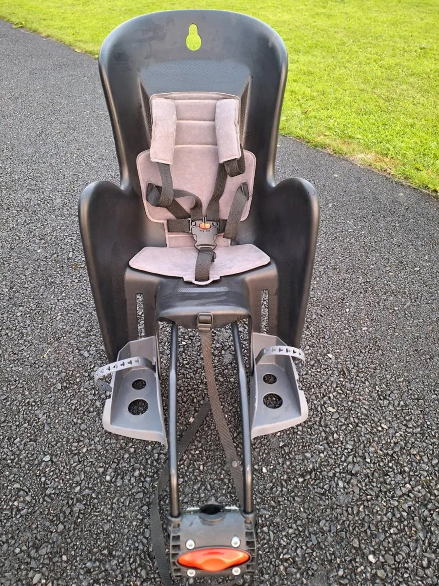 Child seat for bicycle - Image 1