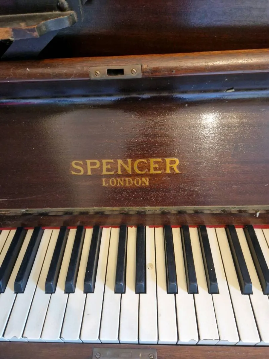 Piano - Image 2