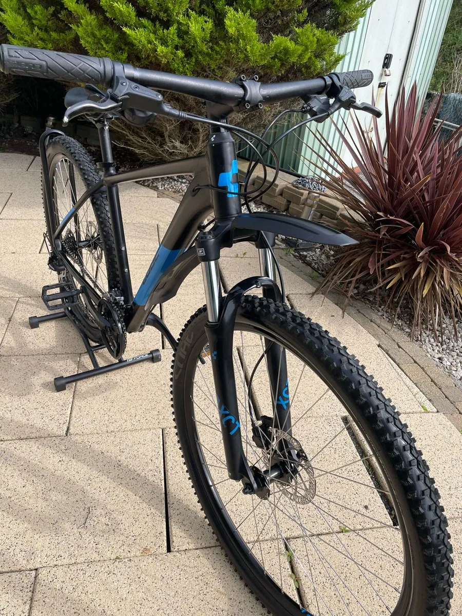 Cube AIM Pro mountain bike - Image 3