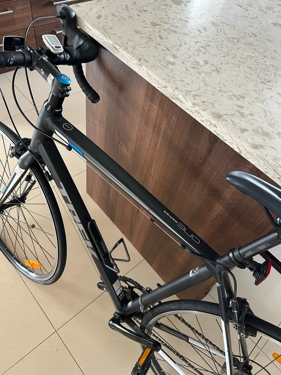 Bicycle Trek one series - Image 2