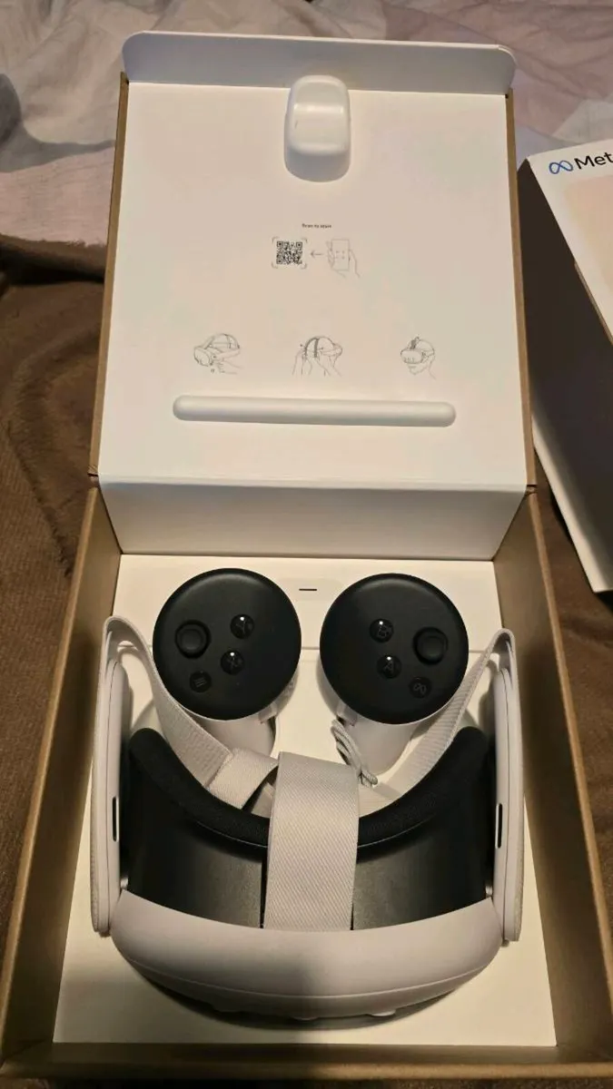 META QUEST 3 (512 GB) WITH LINK CABLE - Image 2