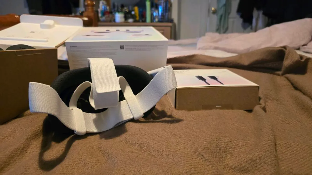 META QUEST 3 (512 GB) WITH LINK CABLE - Image 3