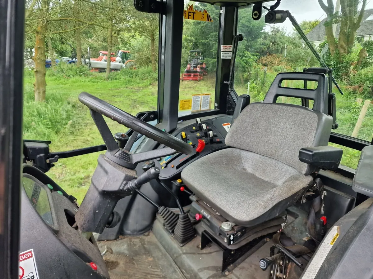 SAME Dorado 86 Compact Tractor - Image 2