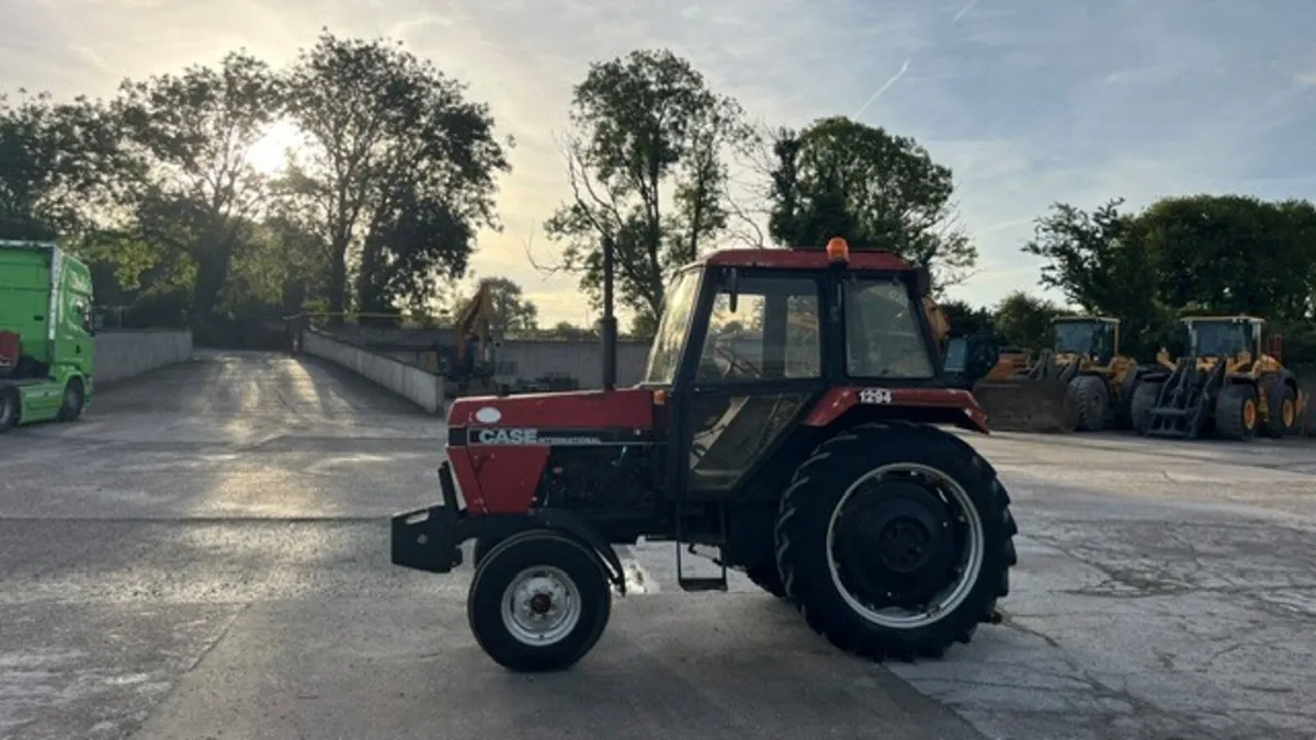 1988 Case International 1294 - Image 1