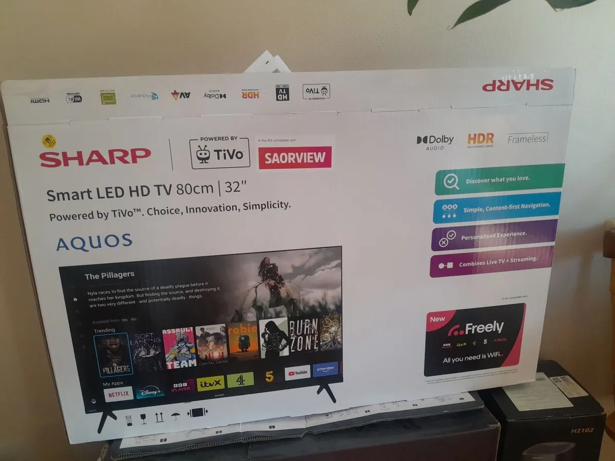 Sharp 1T-C32HE 32" HD TV - Image 2