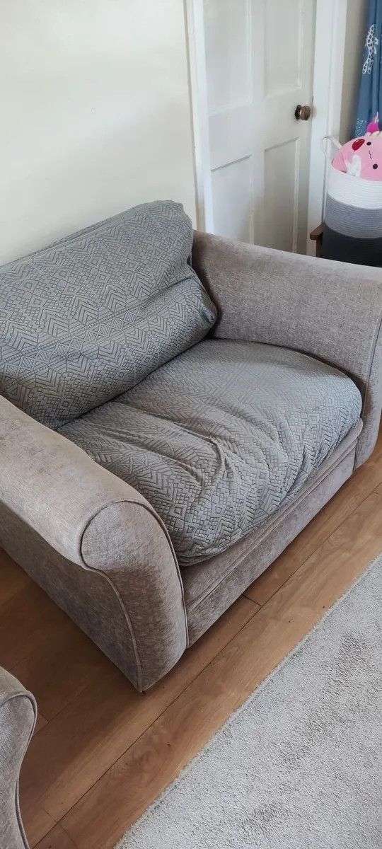 Arm chair - Image 2