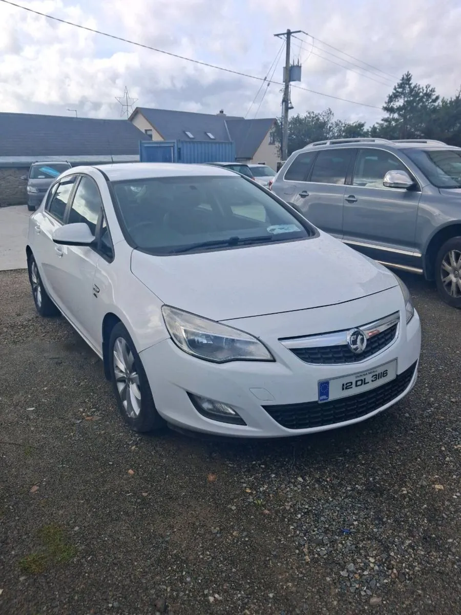 2012 Vauxhall Astra 1.7 Diesel - Image 1