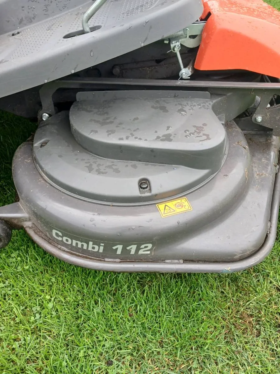 Husqvarna 318 TC 20hp Briggs engine - Image 4