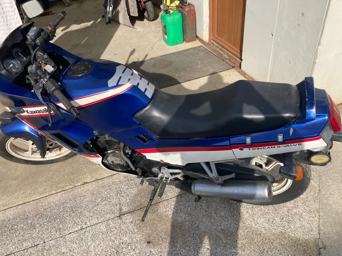 GPX 250 KAWASAKI - Image 4