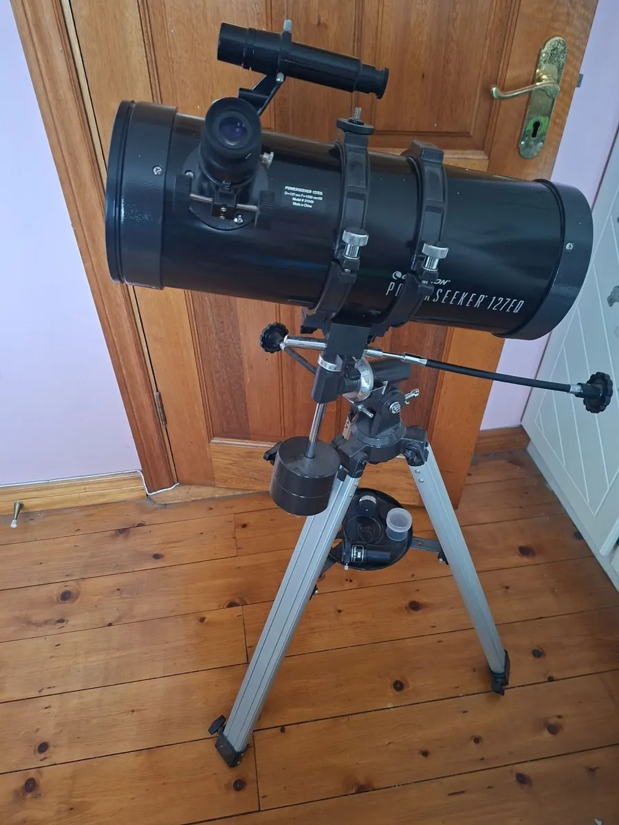 Celestron 127mm Reflector Telescope - Image 4