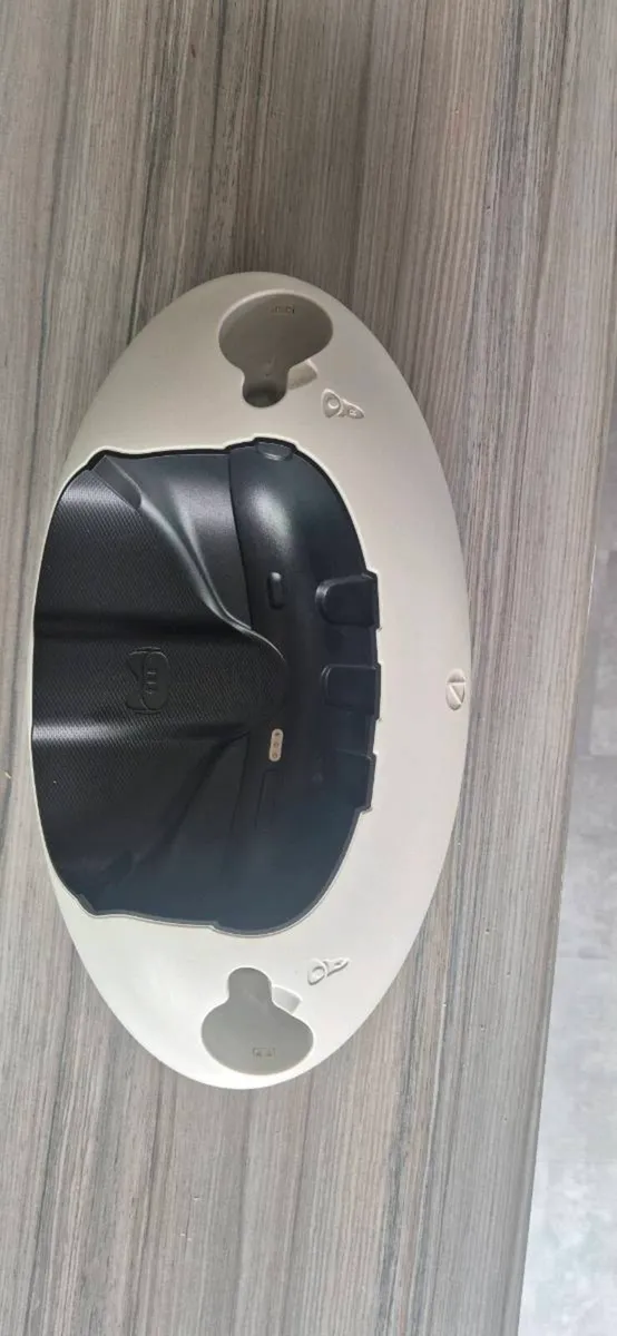 Stealth Charging Station for Meta Quest 3 – Like N - Image 2