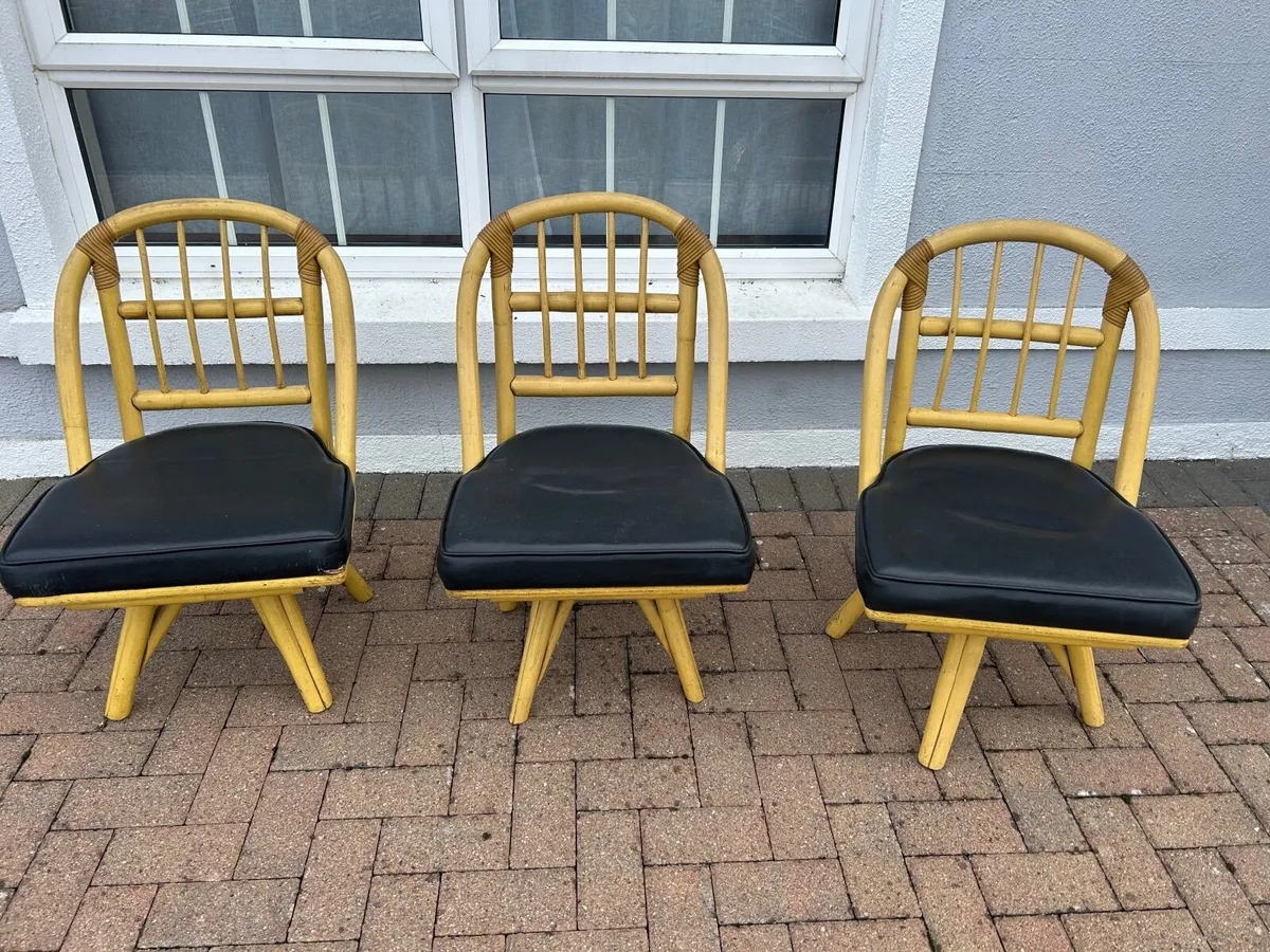 Lounge Swivel Chairs - Image 1