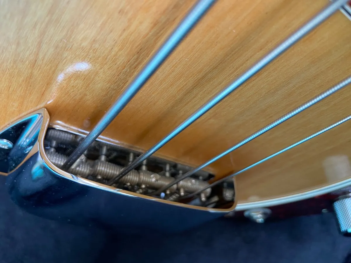 Bass guitar Fender, Japan, Siginature model. USA - Image 1
