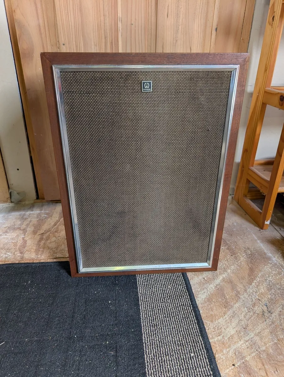 Audio speakers - Image 2