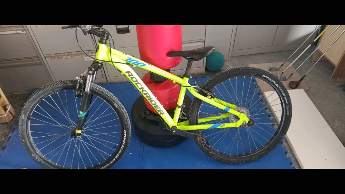 Kids bike - Image 1
