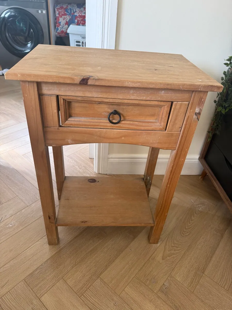 Console table / hall table