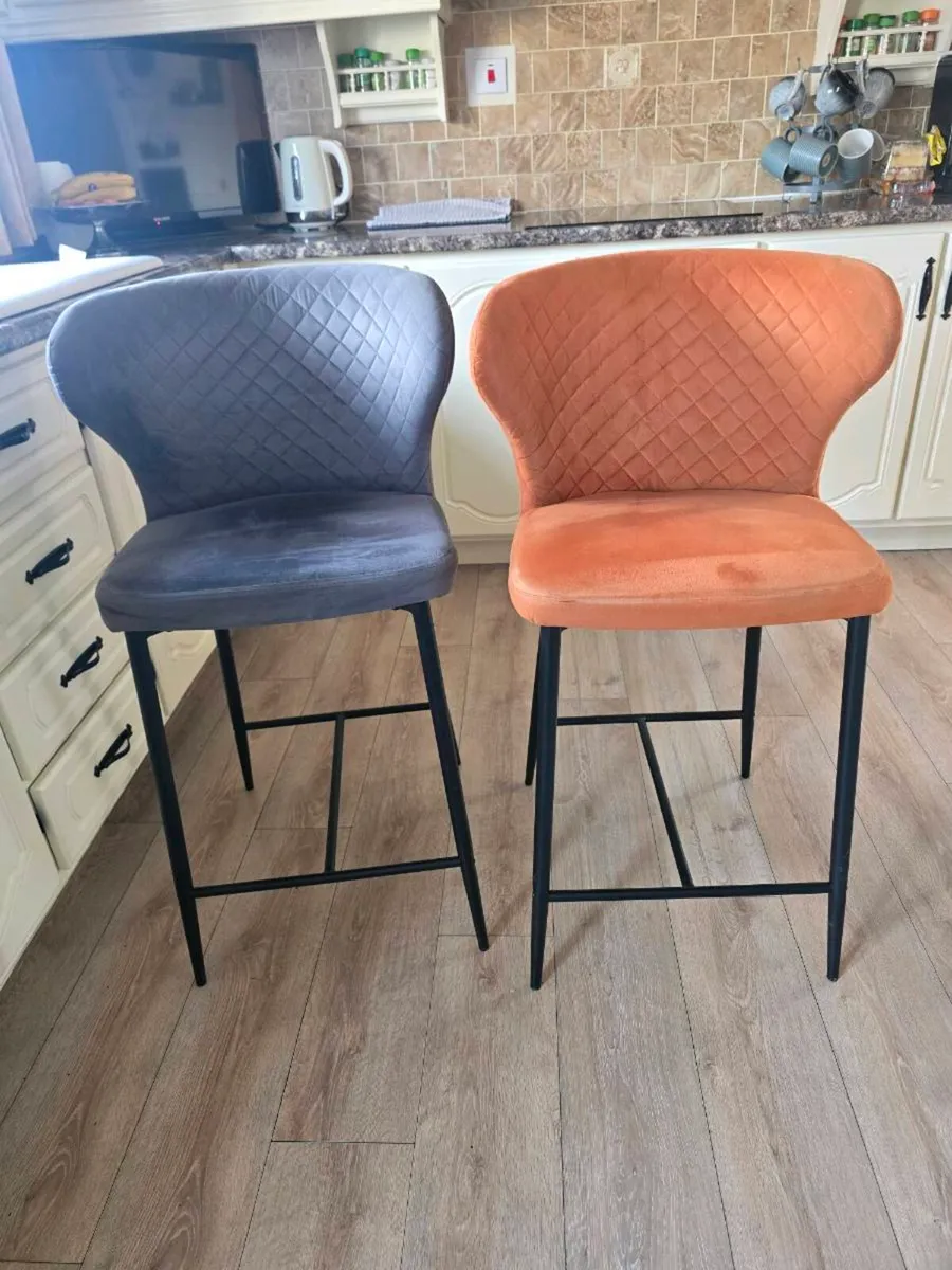 Bar stools - Image 3