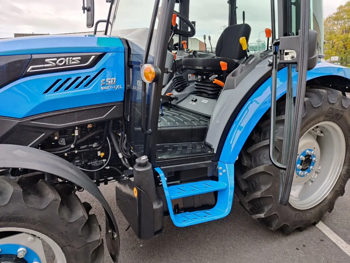 SOLIS 50 TRACTOR - Image 2