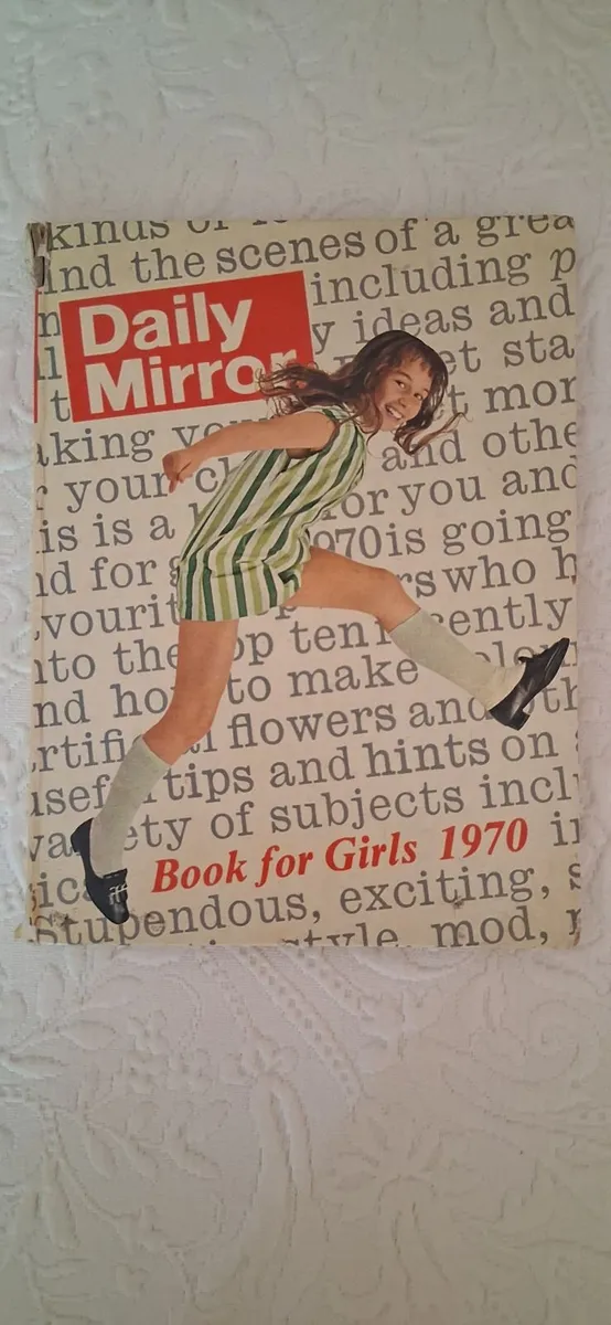 Daily Mirror Book for Girls 1970 - Image 1