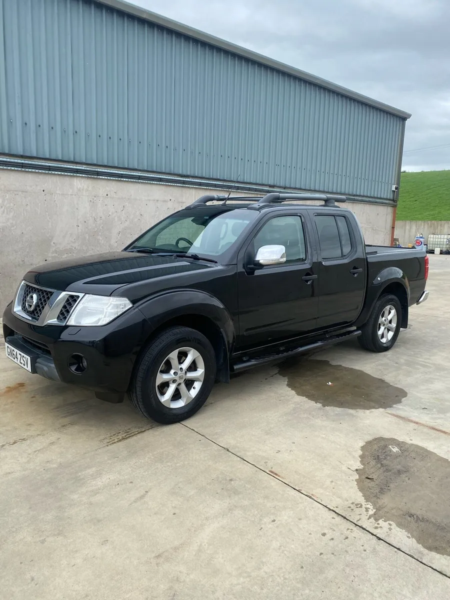 2015 Nissan nivara - Image 2