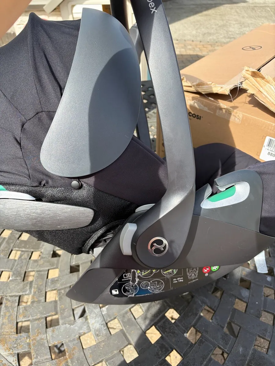 Cybex cloud z2 car seat - Image 3