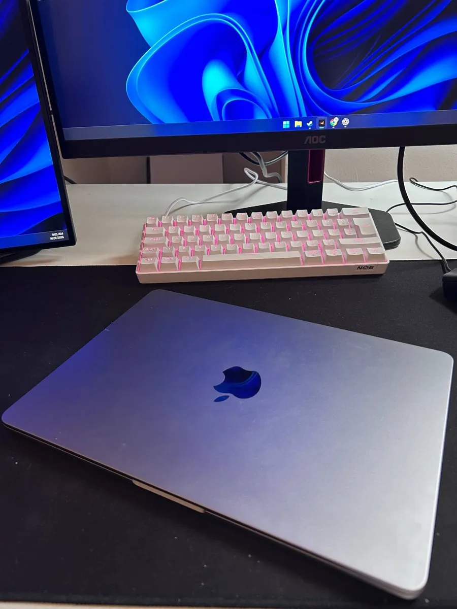 MacBook Air 2022 M2 8/256 - Image 1