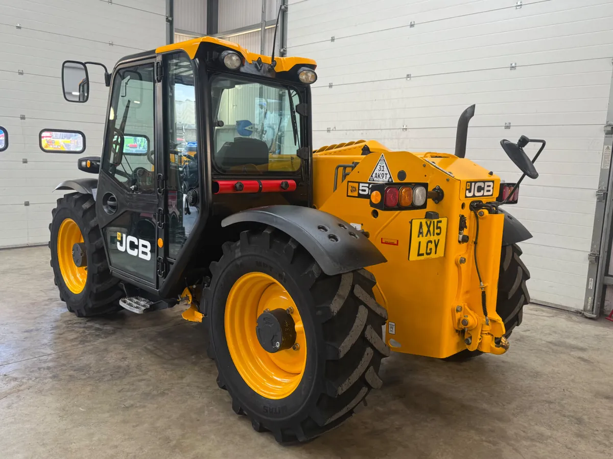 JCB 527-58 Agri Plus ***Only 3700 hrs!!*** - Image 2