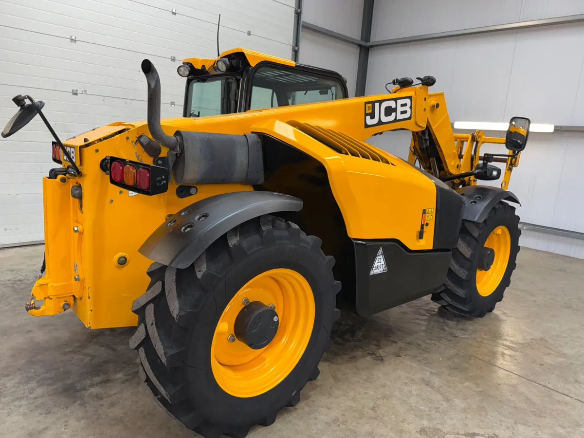 JCB 527-58 Agri Plus ***Only 3700 hrs!!*** - Image 3