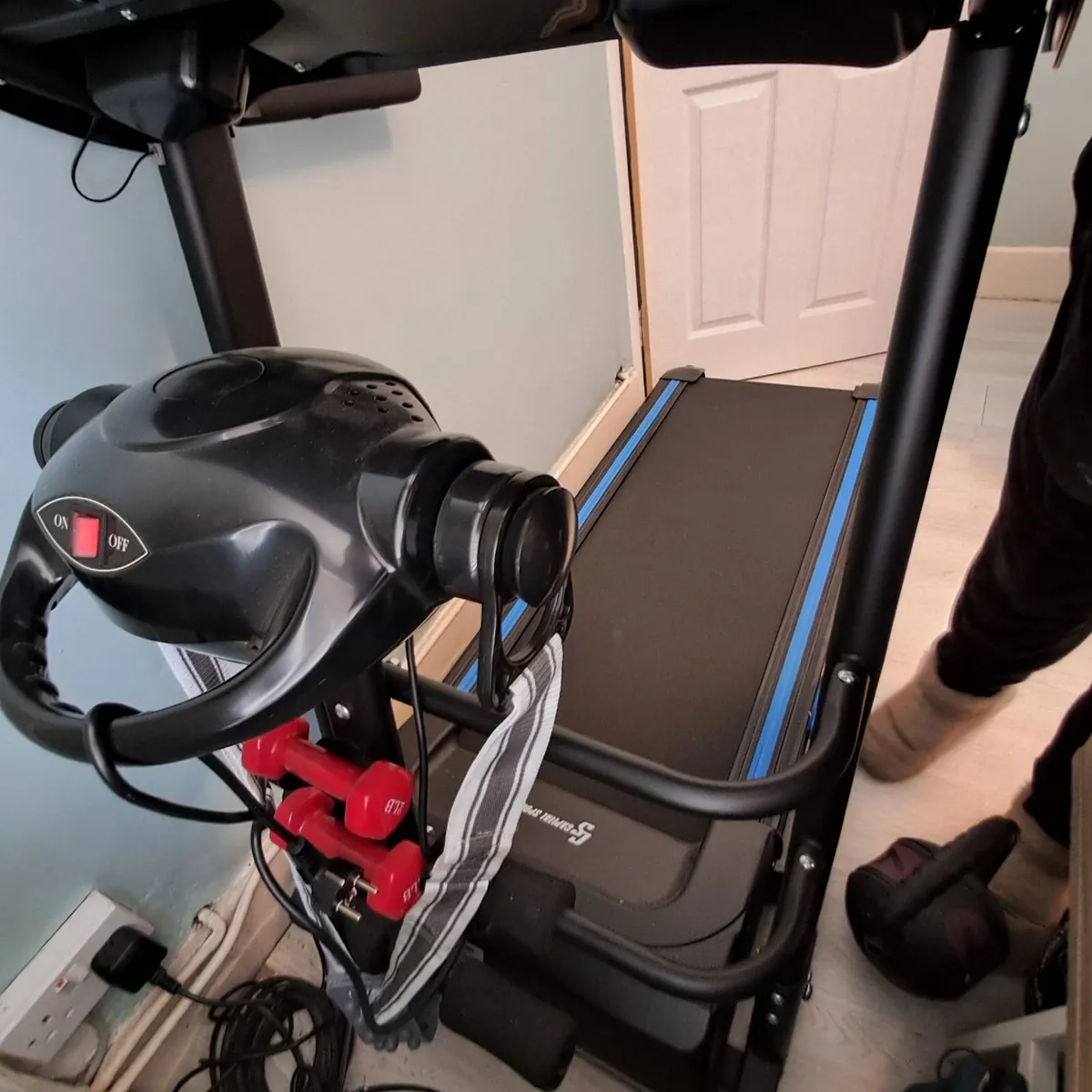 Treadmill - Image 1